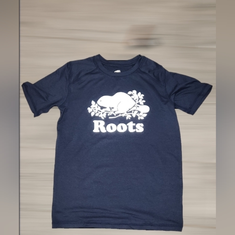 Roots kids T -shirt XL 11-12 years